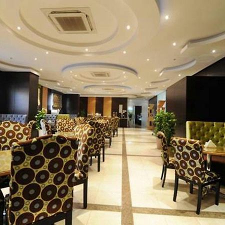 Rose Garden Hotel Riyadh Ngoại thất bức ảnh